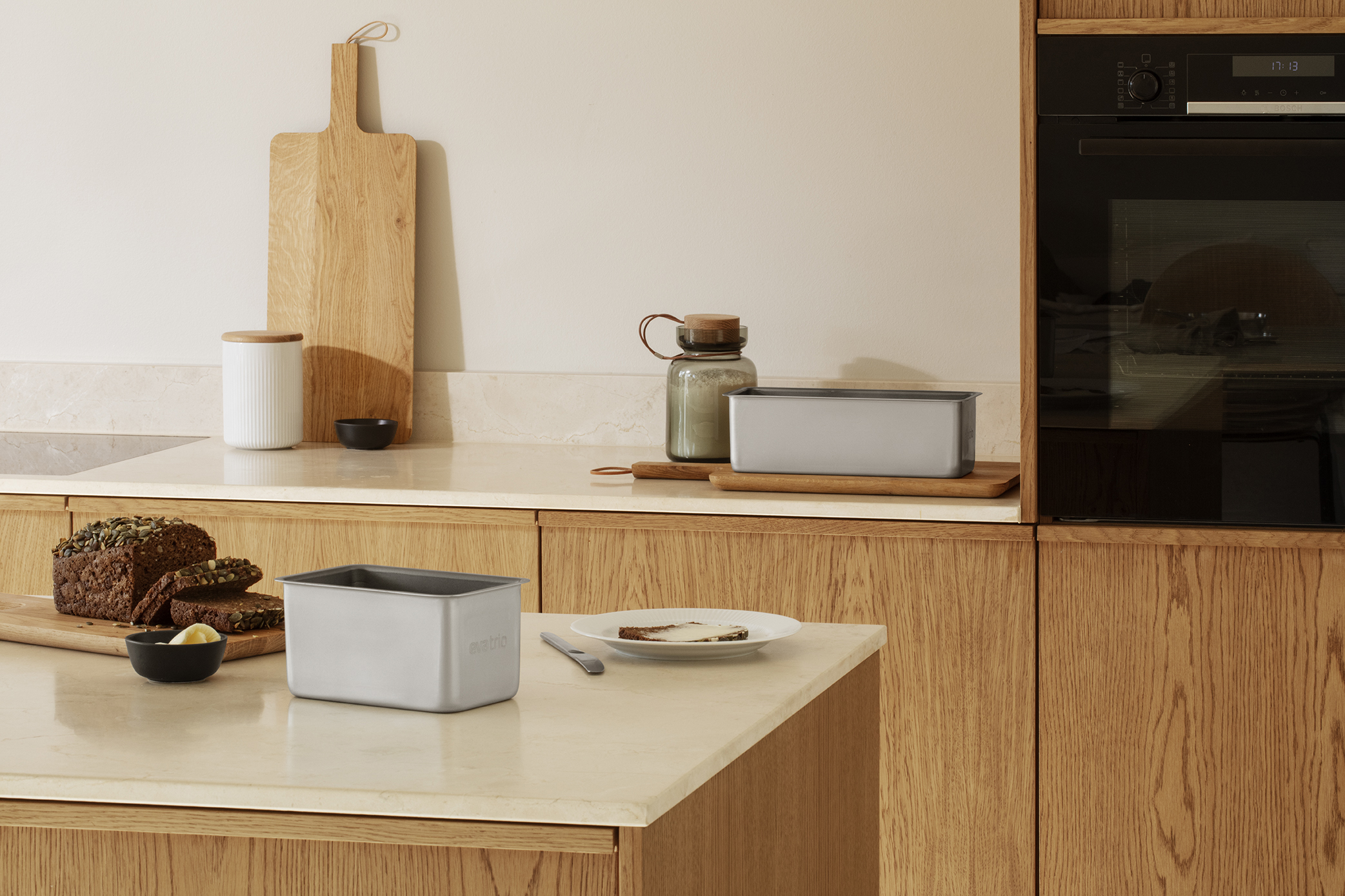 211121-211122_ProfRyebreadtin2l=3l=EvaTrio